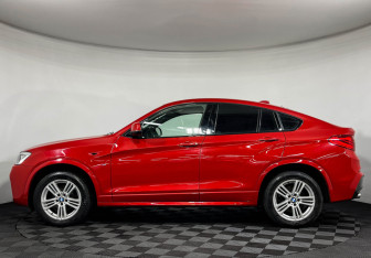 Подержанный автомобиль BMW X4 2015 года (5 фото)