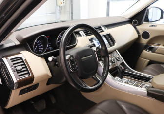 Подержанный автомобиль Land Rover Range Rover Sport 2014 года (7 фото)