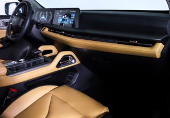 Подержанный автомобиль Changan Hunter Plus 2024 года (10 фото)