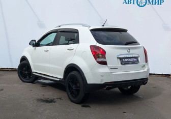 Подержанный автомобиль SsangYong Actyon 2011 года (6 фото)