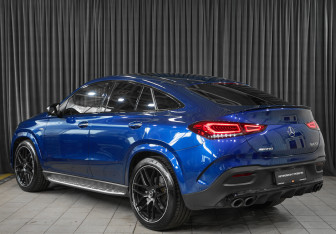 Подержанный автомобиль Mercedes-Benz GLE AMG 2021 года (7 фото)