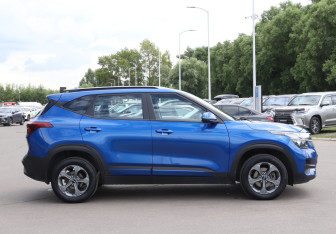 Подержанный автомобиль Kia Seltos 2021 года (4 фото)