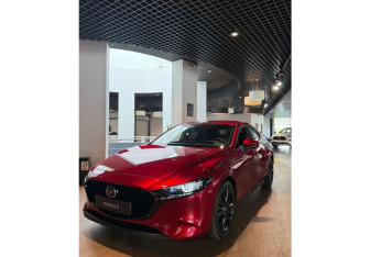 Новый Mazda 3 Sedan 2025 (2 фото)