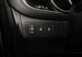 Подержанный автомобиль Kia Optima Sedan 2015 года (25 фото)