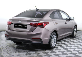 Подержанный автомобиль Hyundai Solaris Sedan 2019 года (3 фото)