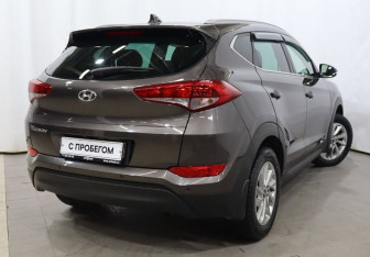 Подержанный автомобиль Hyundai Tucson 2017 года (4 фото)