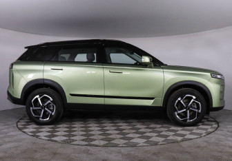 Подержанный автомобиль Jaecoo J7 2023 года (4 фото)