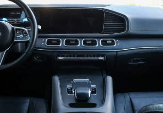 Подержанный автомобиль Mercedes-Benz GLE 2019 года (15 фото)