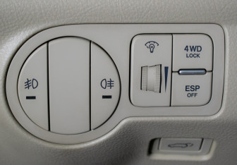 Подержанный автомобиль Hyundai ix55 2011 года (15 фото)