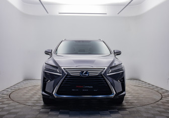 Подержанный автомобиль Lexus RX 2016 года (2 фото)