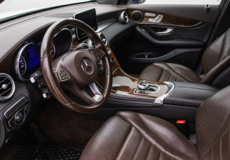 Подержанный автомобиль Mercedes-Benz GLC Coupe 2016 года (10 фото)