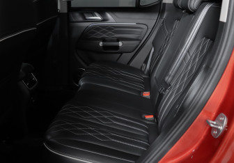 Подержанный автомобиль Tank 300 2024 года (10 фото)