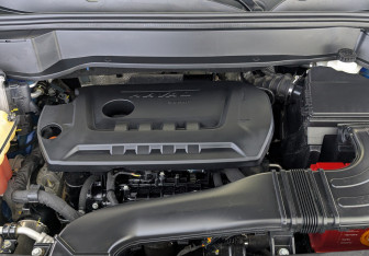 Подержанный автомобиль Haval F7 2020 года (9 фото)