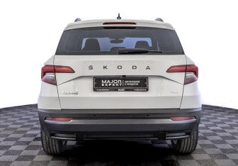 Подержанный автомобиль Skoda Karoq 2022 года (6 фото)