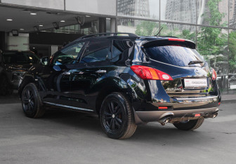 Подержанный автомобиль Nissan Murano Suv 2011 года (6 фото)