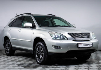 Подержанный автомобиль Lexus RX 2004 года (3 фото)