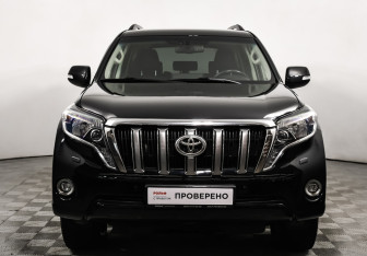 Подержанный автомобиль Toyota Land Cruiser Prado 2016 года (2 фото)