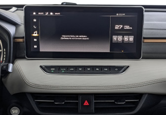 Подержанный автомобиль Haval Jolion 2023 года (17 фото)