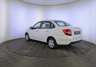 Подержанный автомобиль LADA (ВАЗ) Granta Sedan 2022 года (7 фото)