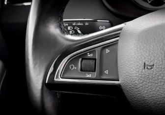 Подержанный автомобиль Skoda Octavia Liftback 2019 года (27 фото)