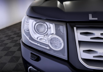 Подержанный автомобиль Land Rover Freelander 2014 года (17 фото)