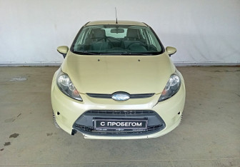 Подержанный автомобиль Ford Fiesta Hatchback 2008 года (2 фото)