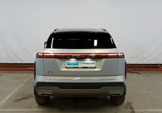 Подержанный автомобиль Jaecoo J7 2024 года (6 фото)