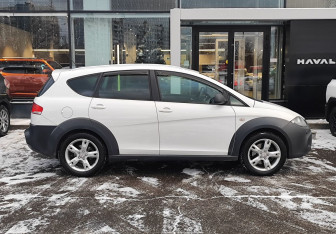 Подержанный автомобиль SEAT Altea 2013 года (4 фото)