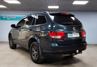 Подержанный автомобиль SsangYong Kyron 2011 года (7 фото)