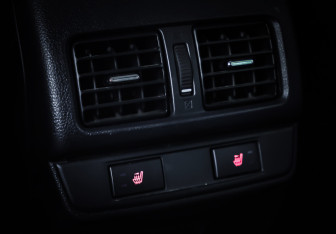 Подержанный автомобиль Subaru Outback Wagon 2015 года (19 фото)