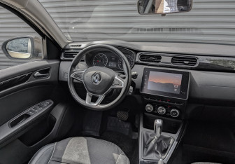 Подержанный автомобиль Renault Arkana 2020 года (28 фото)