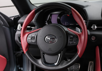 Подержанный автомобиль Toyota Supra 2019 года (15 фото)