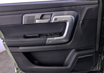 Подержанный автомобиль Jaecoo J7 2024 года (18 фото)