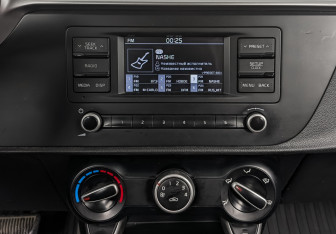 Подержанный автомобиль Kia Rio Hatchback 2021 года (16 фото)