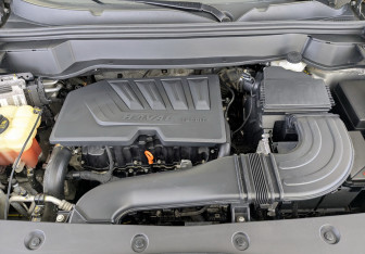 Подержанный автомобиль Haval F7x 2020 года (9 фото)