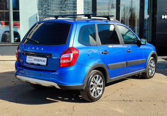 Подержанный автомобиль LADA (ВАЗ) Granta Wagon 2020 года (5 фото)