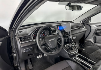 Подержанный автомобиль Haval M6 2023 года (9 фото)