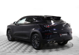 Подержанный автомобиль Changan UNI-T 2023 года (7 фото)