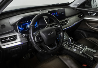 Подержанный автомобиль Chery Tiggo 8 Pro 2021 года (10 фото)