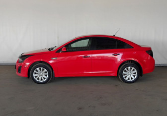 Подержанный автомобиль Chevrolet Cruze Sedan 2013 года (7 фото)