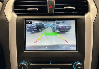 Подержанный автомобиль Ford Fusion (North America) 2015 года (17 фото)