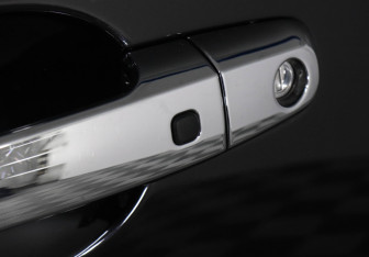 Подержанный автомобиль Mitsubishi Montero Sport 2022 года (19 фото)