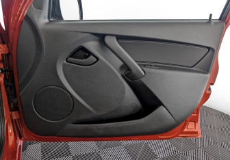 Подержанный автомобиль Datsun mi-DO 2019 года (19 фото)