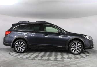 Подержанный автомобиль Subaru Outback Wagon 2017 года (4 фото)