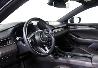 Подержанный автомобиль Mazda 6 Sedan 2020 года (12 фото)