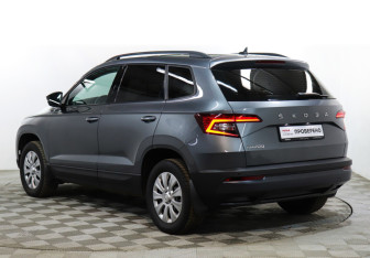 Подержанный автомобиль Skoda Karoq 2020 года (8 фото)