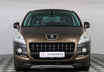 Подержанный автомобиль Peugeot 3008 2013 года (2 фото)