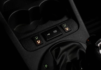 Подержанный автомобиль Skoda Fabia Hatchback 2014 года (16 фото)