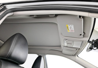 Подержанный автомобиль Nissan X-Trail 2016 года (23 фото)