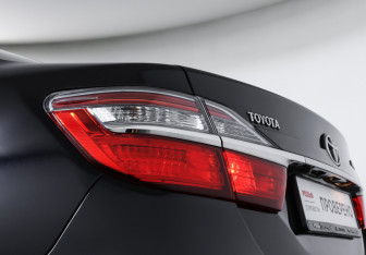 Подержанный автомобиль Toyota Camry Sedan 2015 года (20 фото)